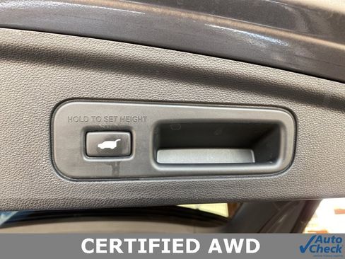 Used 2022 Acura MDX Advance 4D Sport Utility image 16