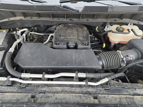 Used 2022 Chevrolet Silverado 1500 LT w/ Bed Protection Package image 25