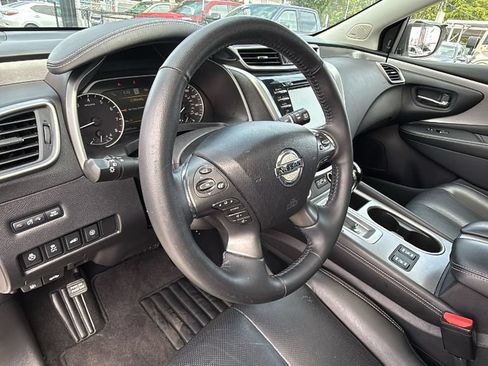 Used 2019 Nissan Murano SL w/ SL Technology Package FWD image 24