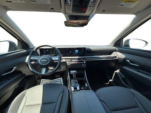 New 2025 Hyundai Tucson SEL image 17