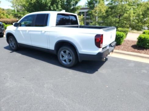 Used 2023 Honda Ridgeline RTL image 3
