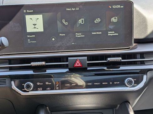 New 2026 Kia Sportage EX FWD image 16