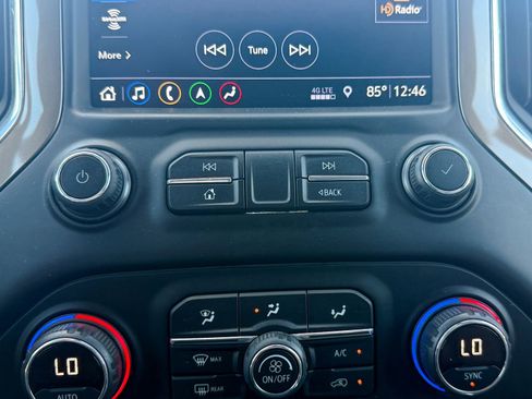 Certified 2019 Chevrolet Silverado 1500 High Country w/ Technology Package AWD/4WD image 25