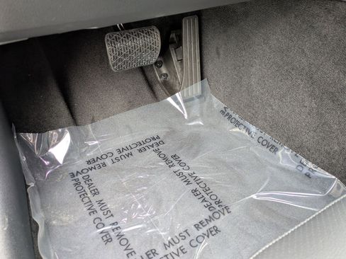 New 2025 Mercedes-Benz C 300 4MATIC Sedan image 17