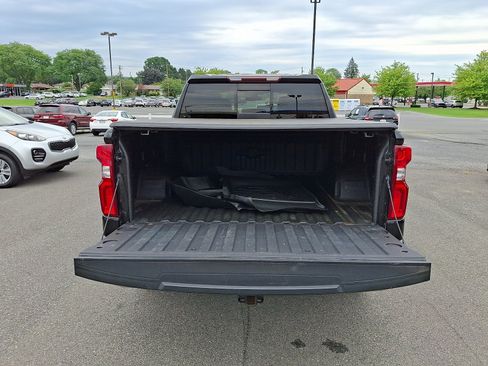 Used 2019 Chevrolet Silverado 1500 LTZ w/ LTZ Premium Package AWD/4WD image 29