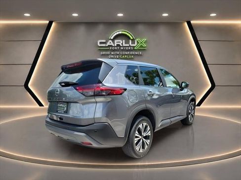 Used 2023 Nissan Rogue SV FWD image 6