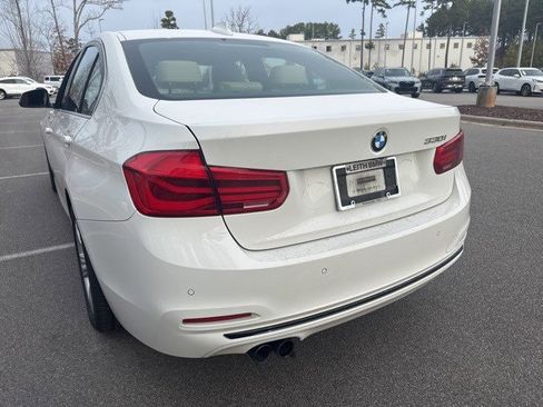 Used 2017 BMW 330i Sedan image 7