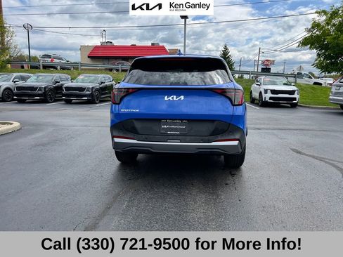 Certified 2026 Kia Sportage EX FWD image 12