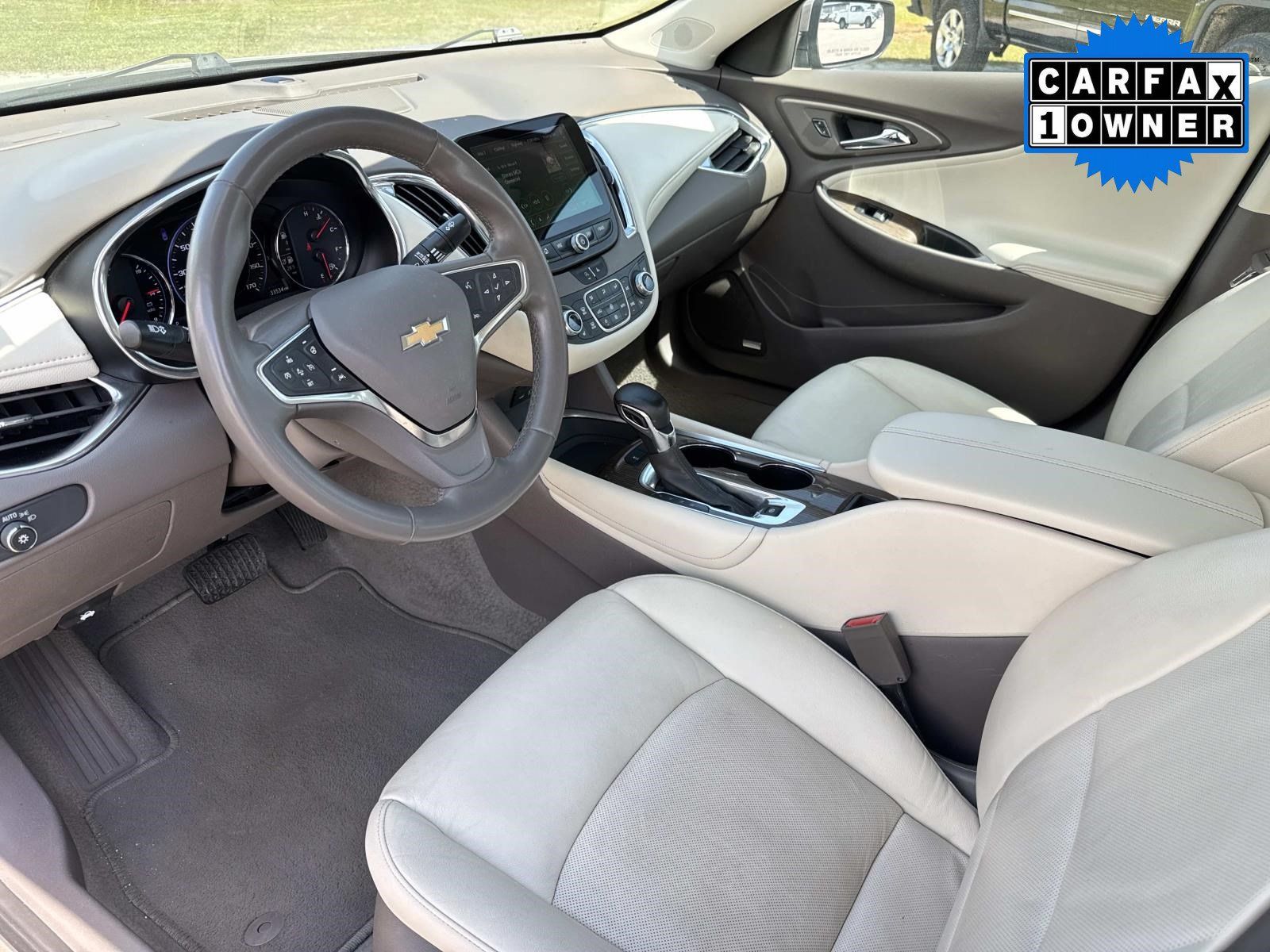 Used 2024 Chevrolet Malibu LT FWD image 24