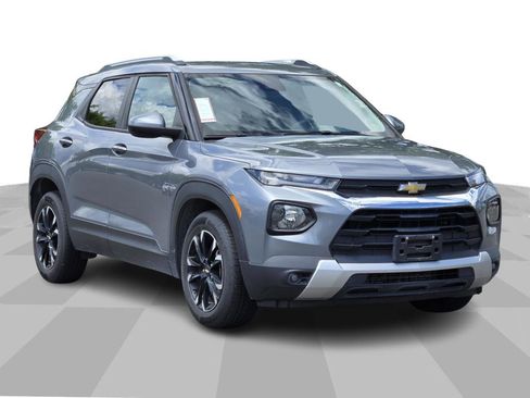 Used 2021 Chevrolet TrailBlazer LT w/ Convenience Package FWD image 1