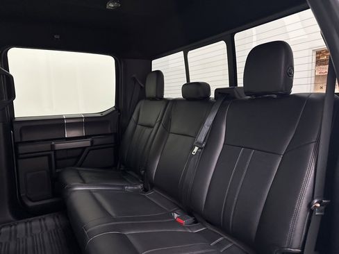 Used 2018 Ford F150 XLT w/ Equipment Group 302A Luxury image 47