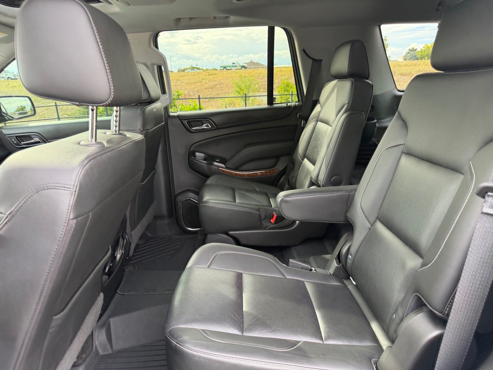 Used 2018 Chevrolet Tahoe Premier AWD/4WD image 17