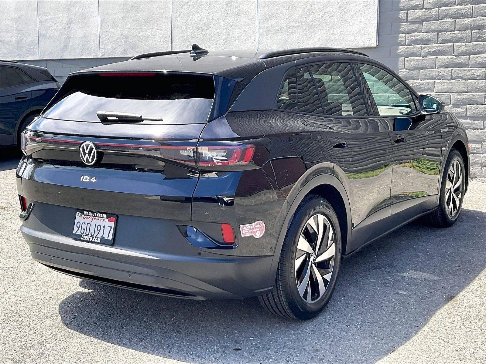 Certified 2023 Volkswagen ID.4 Pro RWD image 12
