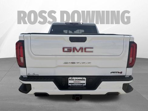 Used 2020 GMC Sierra 1500 AT4 w/ AT4 Premium Package AWD/4WD image 5