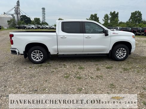 Used 2022 Chevrolet Silverado 1500 RST image 7