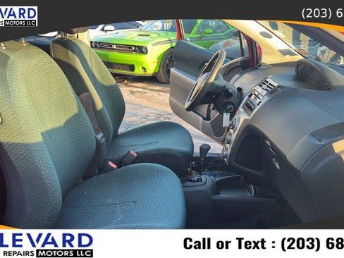 Used 2007 Toyota Yaris 2-Door Hatchback image 15