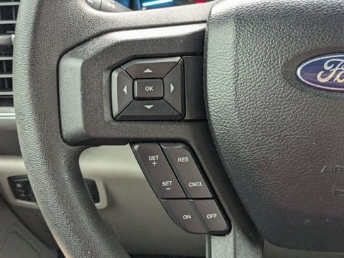 Used 2020 Ford F150 XLT image 4