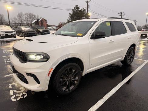 Certified 2022 Dodge Durango GT image 3