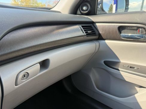 Used 2015 Honda Accord EX-L image 17