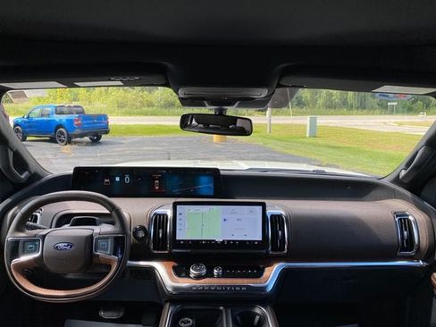 New 2025 Ford Expedition Max King Ranch AWD/4WD image 25