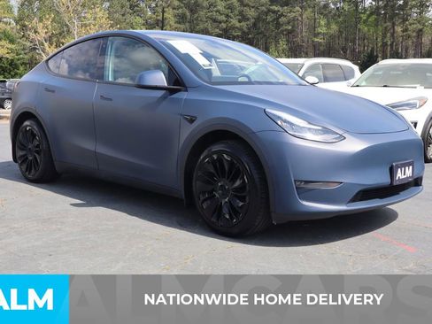 Used 2020 Tesla Model Y Long Range image 5