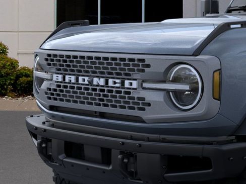 New 2025 Ford Bronco Badlands image 20