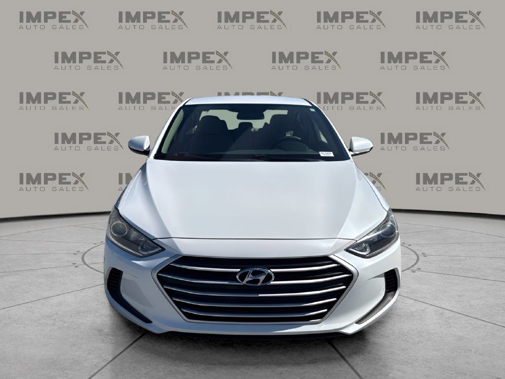 Used 2017 Hyundai Elantra SE FWD image 8