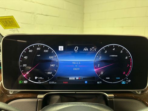 Used 2024 Mercedes-Benz S 580 4MATIC Sedan image 16