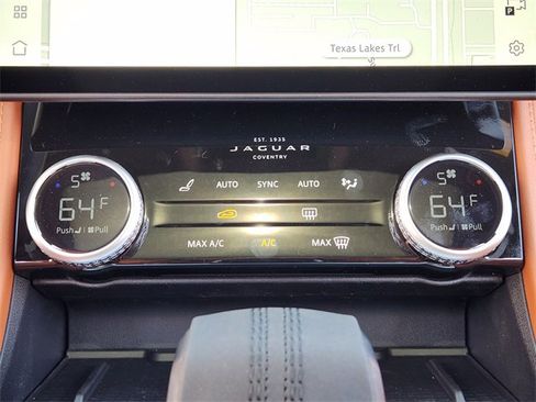 Used 2026 Jaguar F-PACE R-Dynamic S image 15