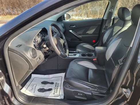 Used 2009 Pontiac G6 GXP w/ Sun And Sound Plus Package image 11