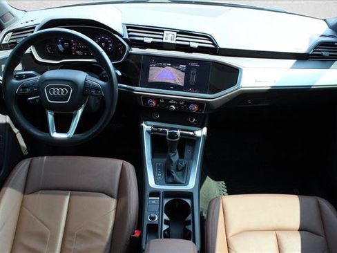 Used 2021 Audi Q3 2.0T Premium w/ Convenience Package AWD/4WD image 19