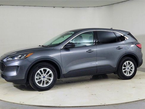 Used 2022 Ford Escape SE w/ Convenience Package image 3