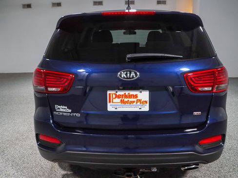 Used 2020 Kia Sorento LX FWD image 8