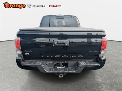 Used 2018 Toyota Tacoma TRD Pro image 5