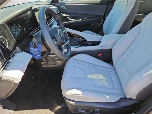 New 2026 Hyundai Elantra Limited image 4