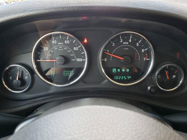 Used 2016 Jeep Wrangler Sport AWD/4WD image 25