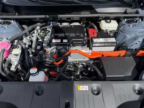 Used 2023 Subaru Solterra AWD image 10