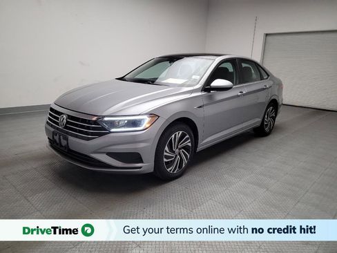 Used 2020 Volkswagen Jetta SEL image 1