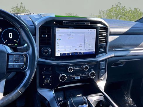 Used 2022 Ford F150 Platinum w/ Equipment Group 701A High image 6