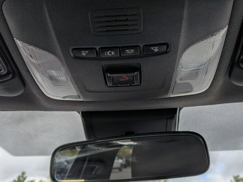 Used 2022 Toyota Corolla SE FWD image 17