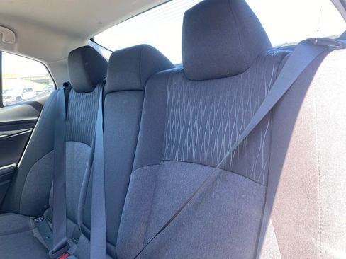 Used 2025 Toyota Camry LE image 28