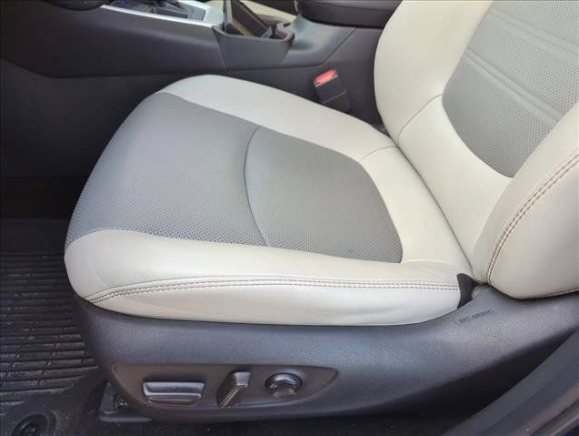 Used 2023 Toyota RAV4 Limited FWD image 14