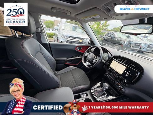 Used 2025 Kia Soul GT-Line w/ GT-Line Technology Package FWD image 19