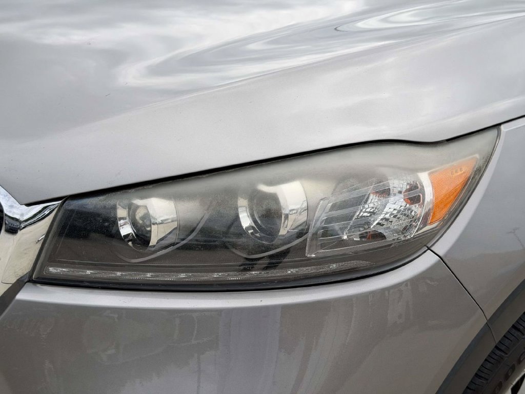 Used 2019 Kia Sorento FWD w/ LX Convenience Package image 6