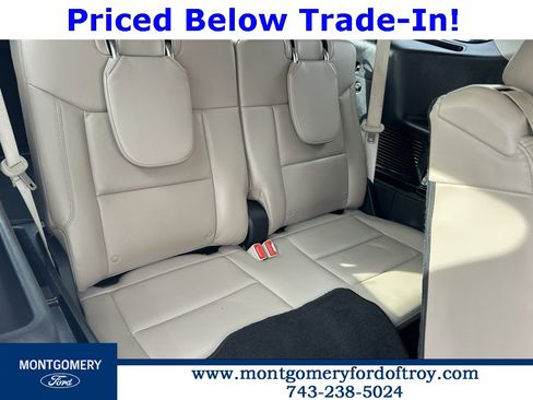 Used 2023 Ford Explorer XLT w/ Equipment Group 202A image 18