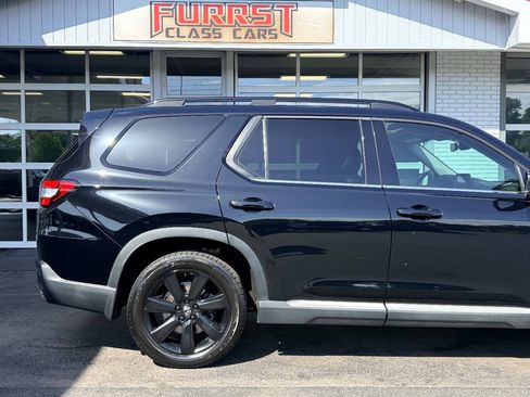Used 2023 Honda Pilot Elite image 10