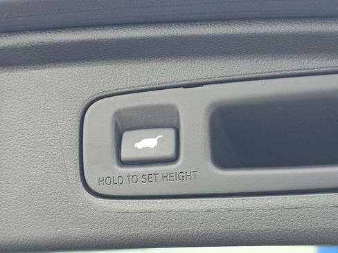 Used 2023 Honda CR-V EX-L image 13