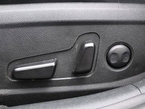 Used 2018 Kia Optima S FWD image 12