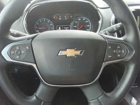 Used 2023 Chevrolet Traverse LT FWD image 20