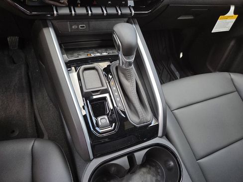New 2026 Chevrolet Colorado LT w/ LT Convenience Package RWD image 15